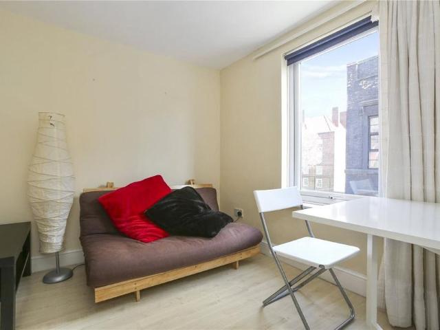 Apartment for rent in London Borough of Tower Hamlets, Greater London