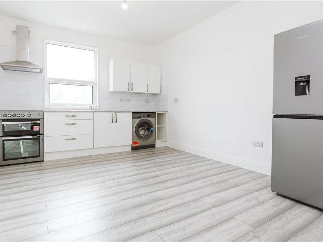 Flat for rent in St Andrew's, Feckenham
