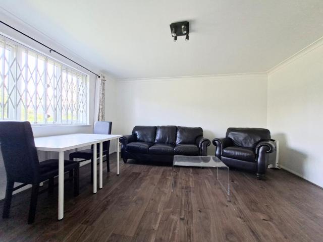 Flat for rent in London Borough of Lewisham, Greater London