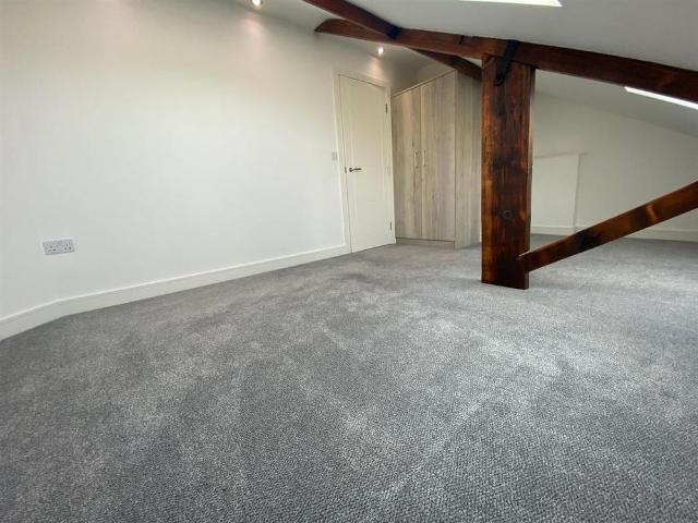 Apartment for rent in Northorpe, Kirklees