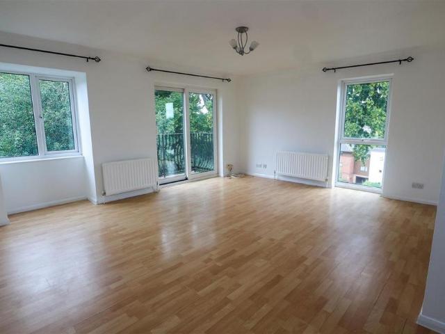 Apartment for rent in Limpenhoe, Crostwick