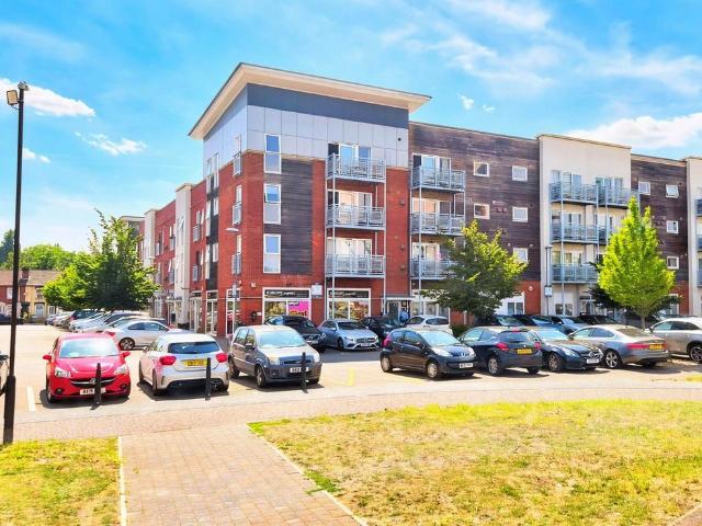 Flat for rent in Maidenhall, Key Street