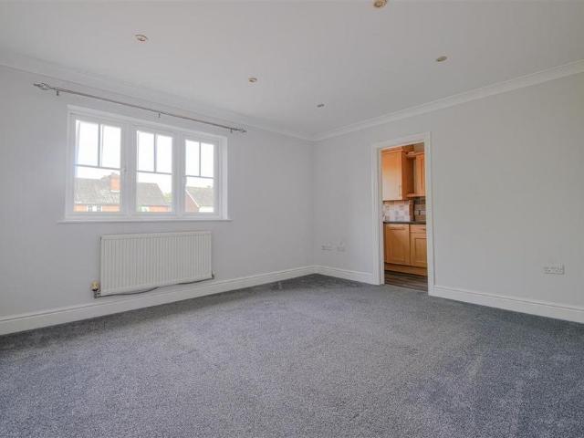 Apartment for rent in Camberley, Surrey Heath