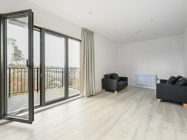 Apartment for rent in Farnborough, Hampshire