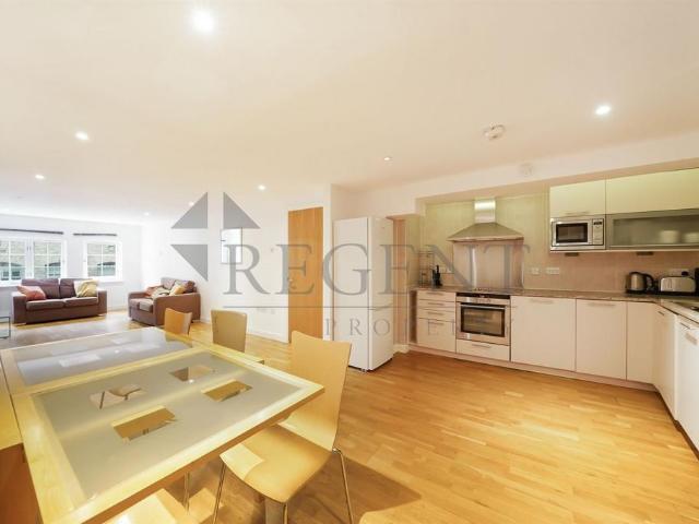 Flat for rent in Old Kent Road, Greater London