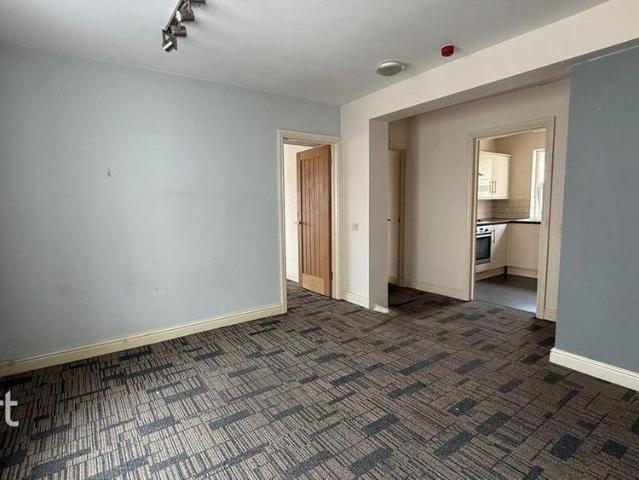 Apartment for rent in Ladyhill, Wales