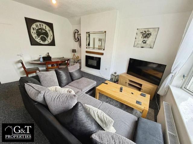 Apartment for rent in Dixons Green, West Midlands