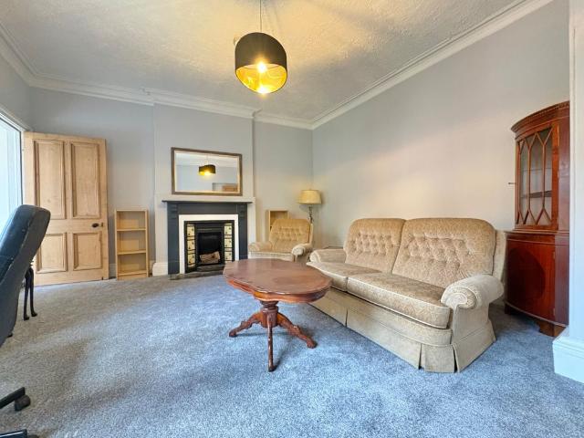 Apartment for rent in Headingley Hill, Headingley