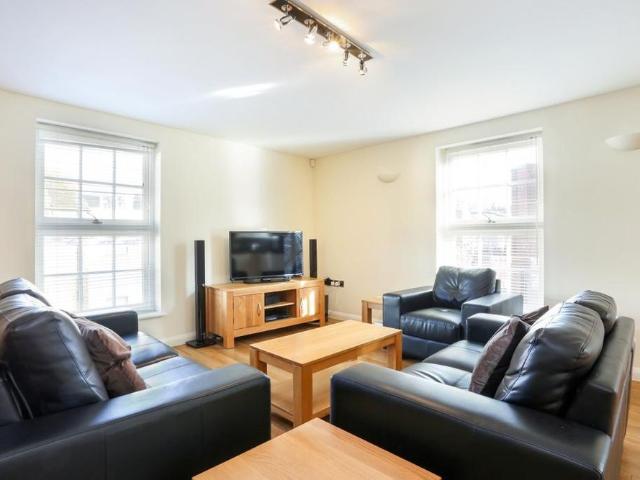 Apartment for rent in Clewer Village, Windsor