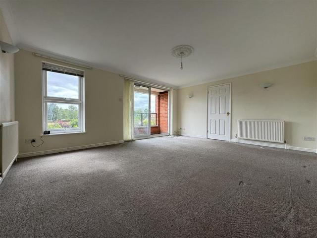 Apartment for rent in California, Key Street