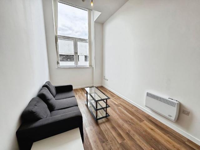 Apartment for rent in Leylands, West Yorkshire