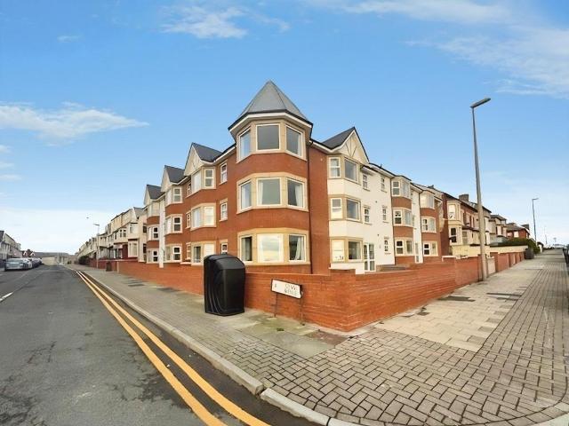 Flat for rent in Blackpool, Isle Of Man