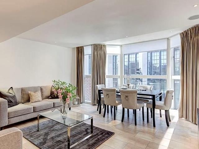 Apartment for rent in Kensington, Greater London