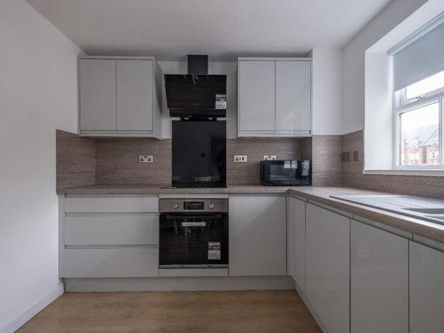 Flat for rent in Cradlewell, Sandyford