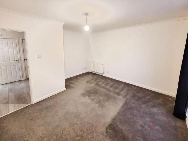 Apartment for rent in Charlotteville, Westborough