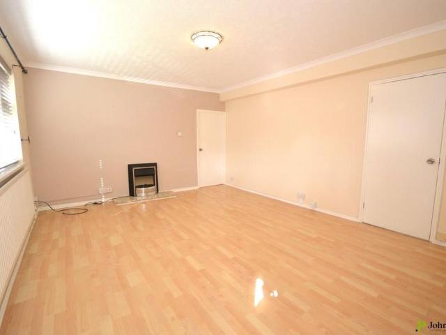 Apartment for rent in Fenside, Stivichall