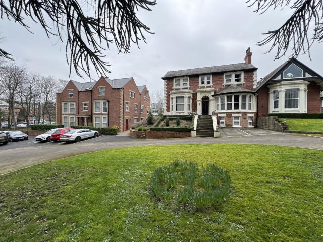 Apartment for rent in Chapeltown, West Yorkshire