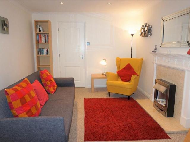 Apartment for rent in St Albans, Five Acres