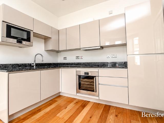 Apartment for rent in Navestock Side, Essex