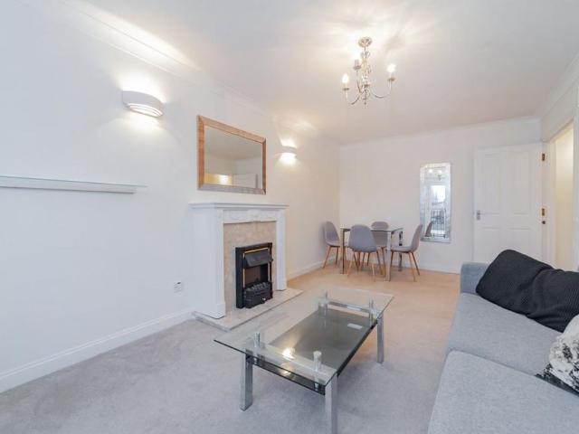 Apartment for rent in Angel, Greater London