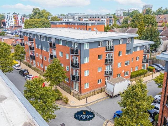 Flat for rent in Hillfields, West Midlands