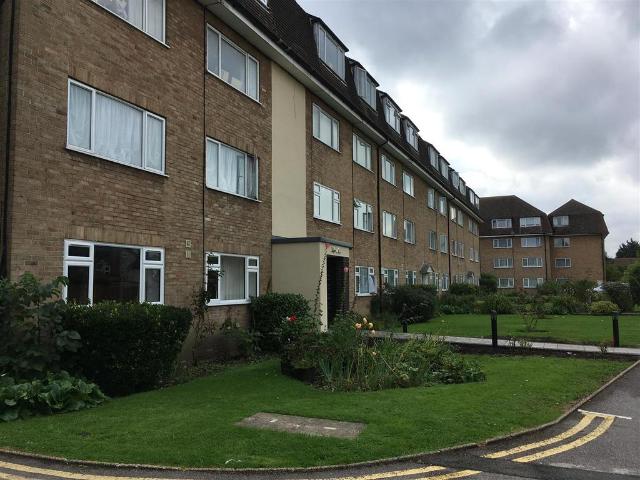 Flat for rent in New Malden, Greater London