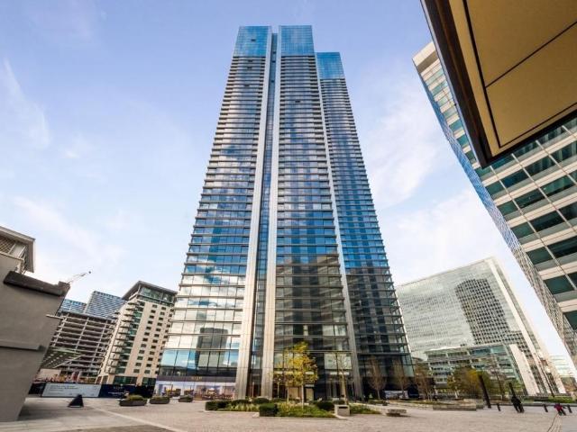 Flat for rent in Isle Of Dogs, Isle Of Man