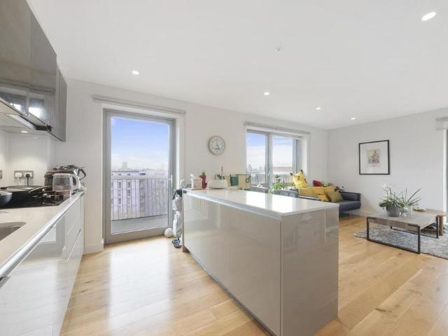 Apartment for rent in London Borough of Newham, Greater London
