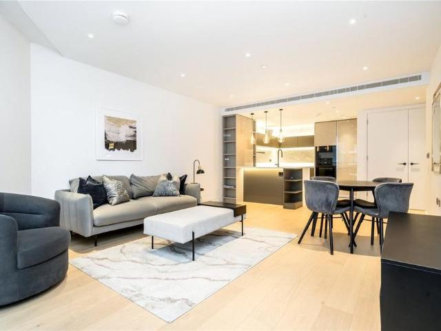 Apartment for rent in London Borough of Hammersmith and Fulham, Greater London