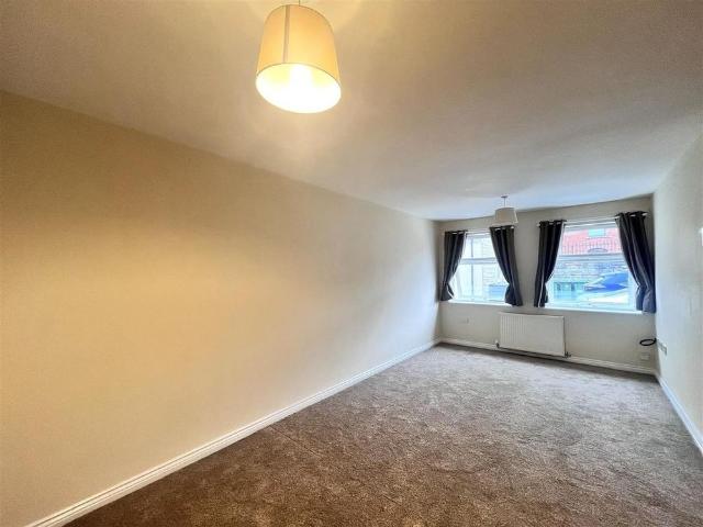 Apartment for rent in Hurst, Greenheys