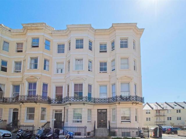 Flat for rent in Brunswick