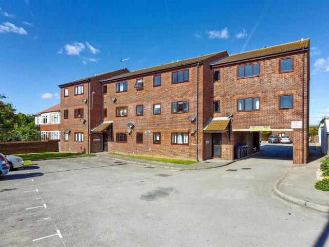 Apartment for rent in Worthing, West Sussex