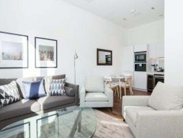 Apartment for rent in Lyons, Greater London