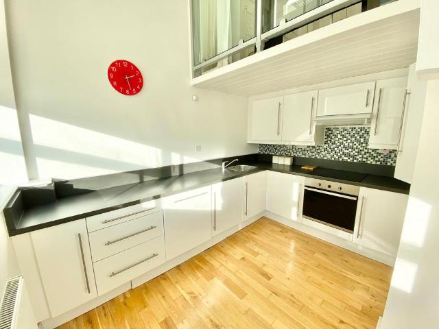 Flat for rent in St Matthew's, Old Wharf