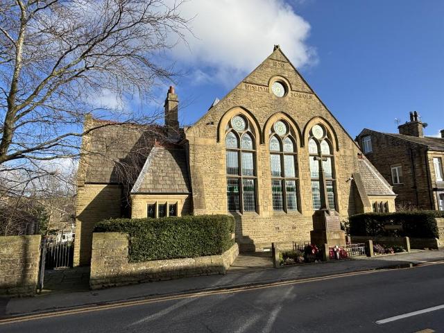 Flat for rent in Wilsden, West Yorkshire