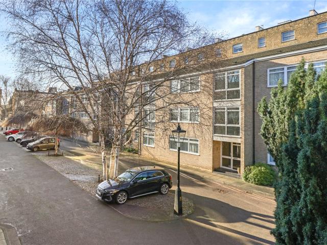 Apartment for rent in Fitzrovia, Greater London