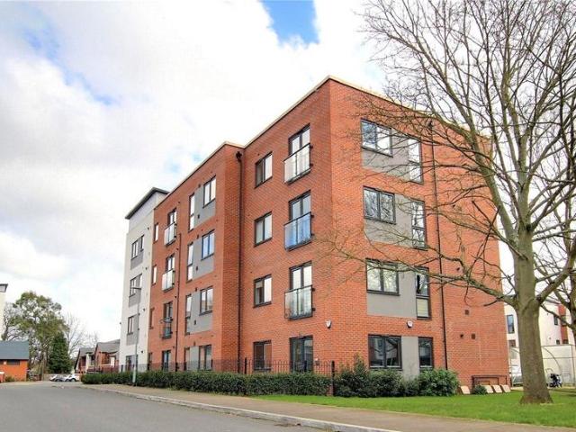 Flat for rent in Reading