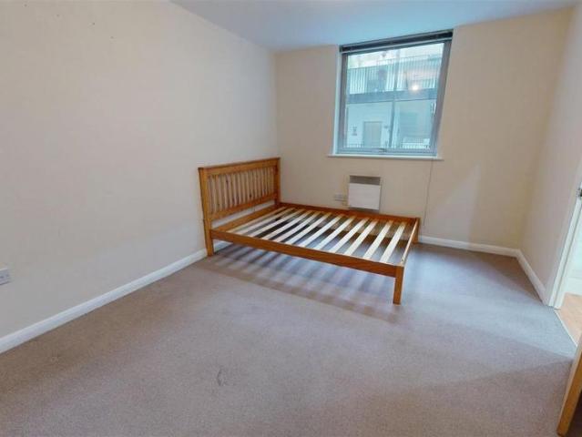 Apartment for rent in London Borough of Croydon, Greater London
