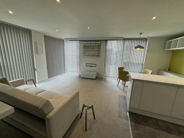Apartment for rent in Park Central, Birmingham
