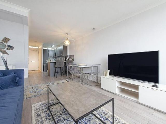 Apartment for rent in Belsize Park, Greater London