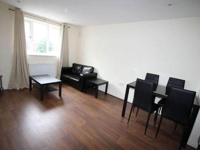 Apartment for rent in Ball Hill, West Midlands