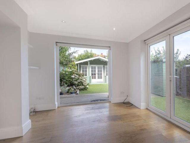 Apartment for rent in Hangleton