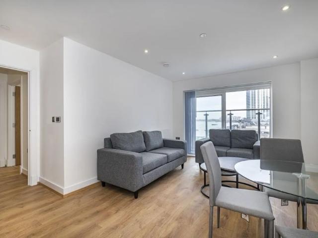 Apartment for rent in Charlton Riverside, Greater London