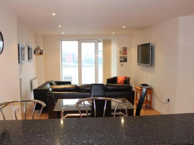 Flat for rent in Salford Quays, Salford