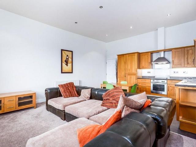 Apartment for rent in City Fields, West Yorkshire