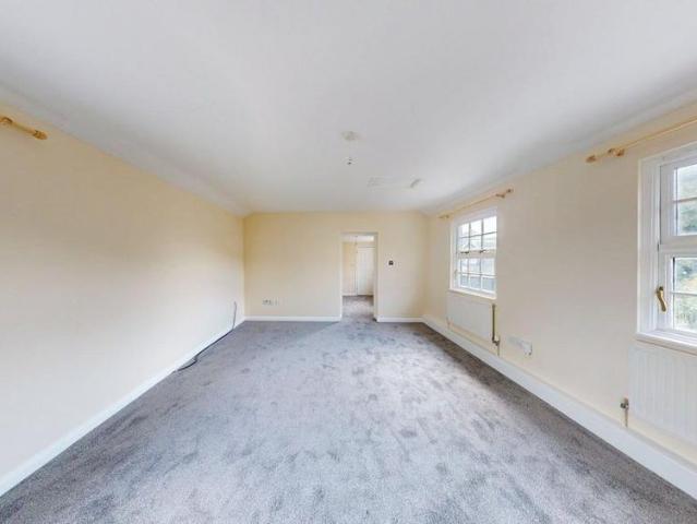 Apartment for rent in Brompton, Gillingham
