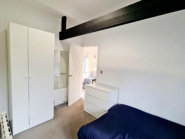 Apartment for rent in Phippsville, Northampton