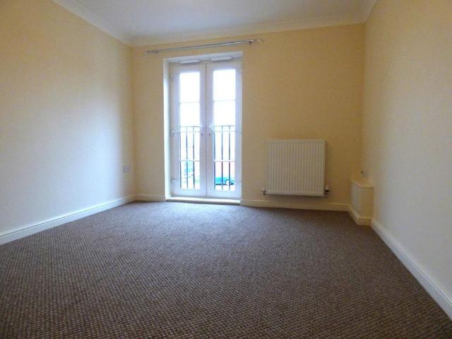 Apartment for rent in Redhouse, Blunsdon St Andrew