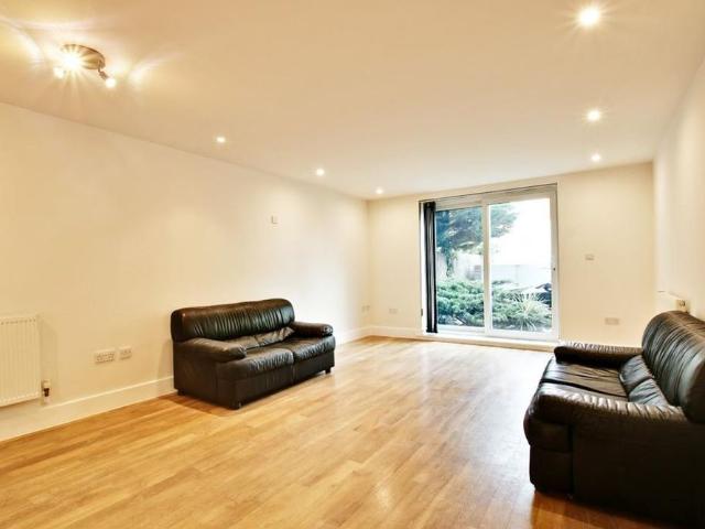 Apartment for rent in Greater London