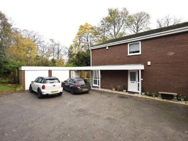Flat for rent in West Yorkshire